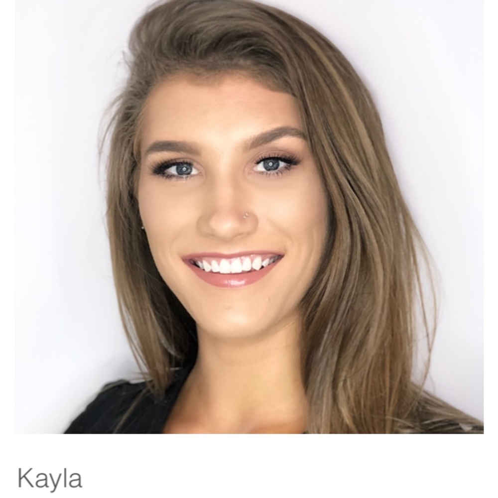 Meet your Posher, Kayla